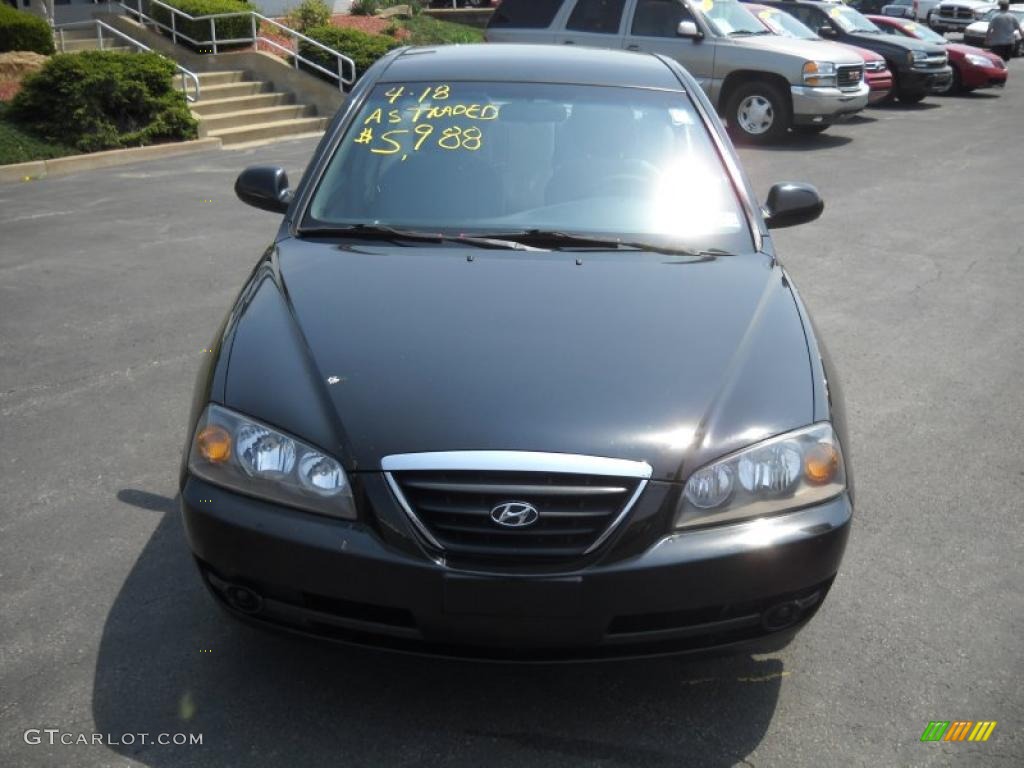 2004 Elantra GLS Sedan - Black Obsidian / Gray photo #2