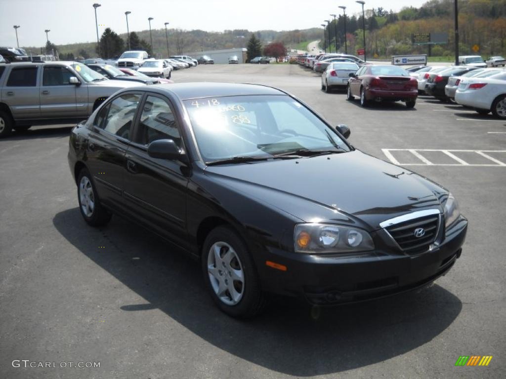 2004 Elantra GLS Sedan - Black Obsidian / Gray photo #3