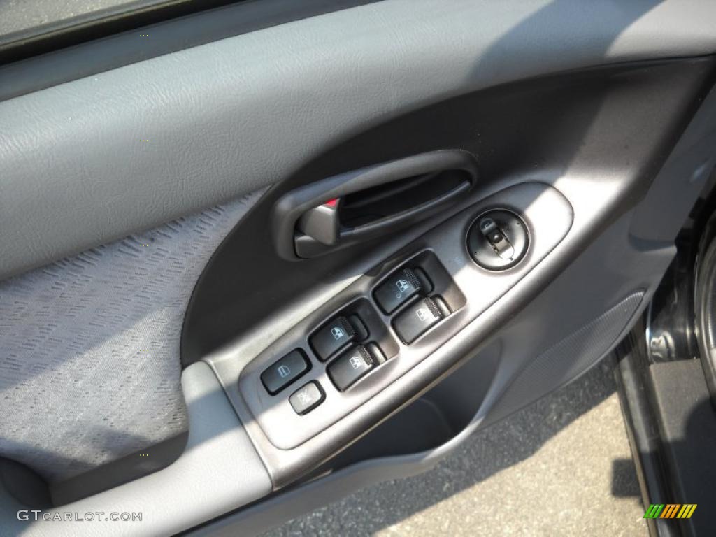 2004 Elantra GLS Sedan - Black Obsidian / Gray photo #16