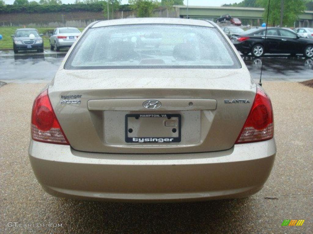 2006 Elantra GLS Sedan - Champagne Beige / Beige photo #5