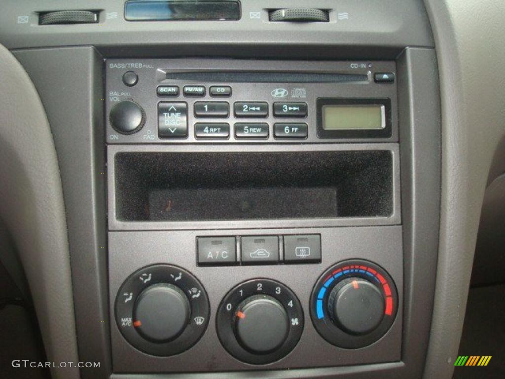 2006 Elantra GLS Sedan - Champagne Beige / Beige photo #13