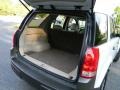 2003 White Saturn VUE V6  photo #16