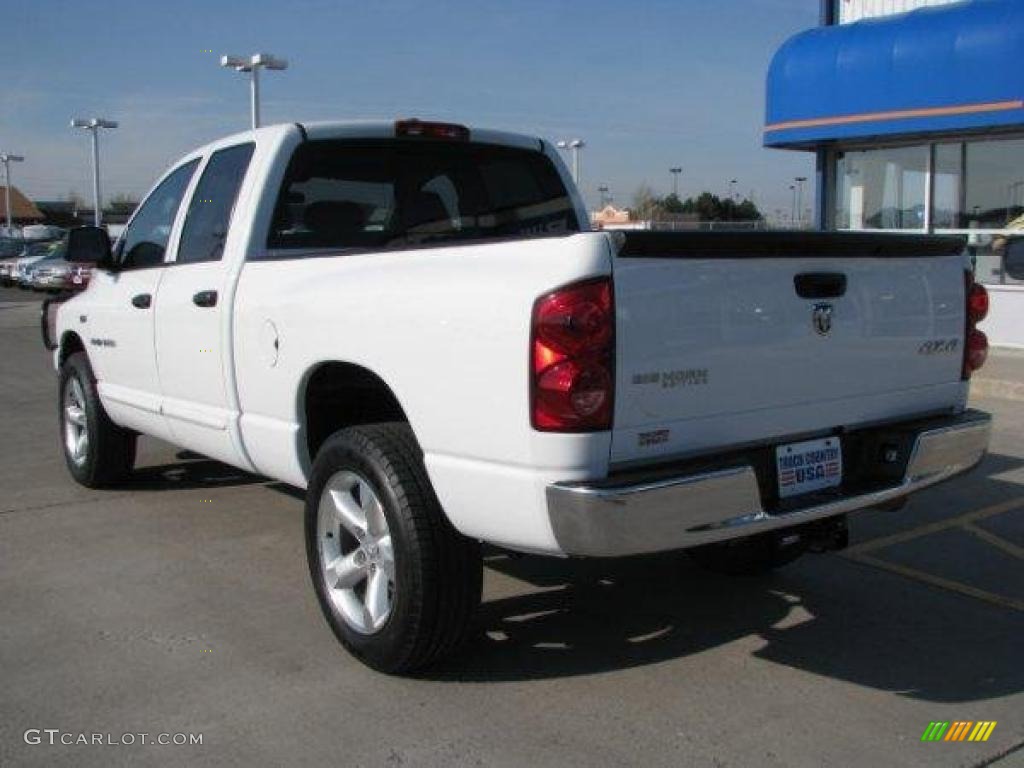 2007 Ram 1500 Big Horn Edition Quad Cab 4x4 - Bright White / Medium Slate Gray photo #13
