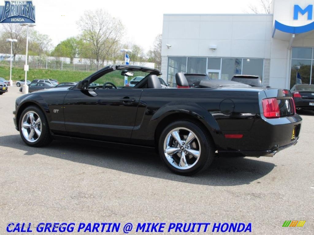 2008 Mustang GT Premium Convertible - Black / Dark Charcoal photo #2
