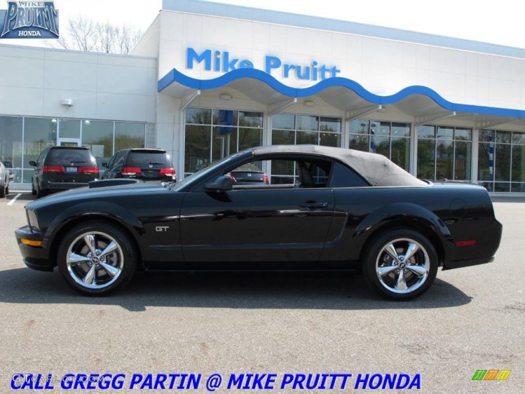 2008 Mustang GT Premium Convertible - Black / Dark Charcoal photo #12