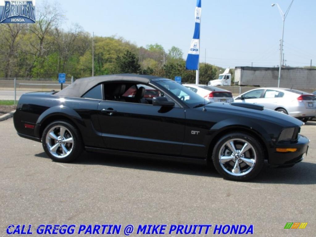 2008 Mustang GT Premium Convertible - Black / Dark Charcoal photo #14