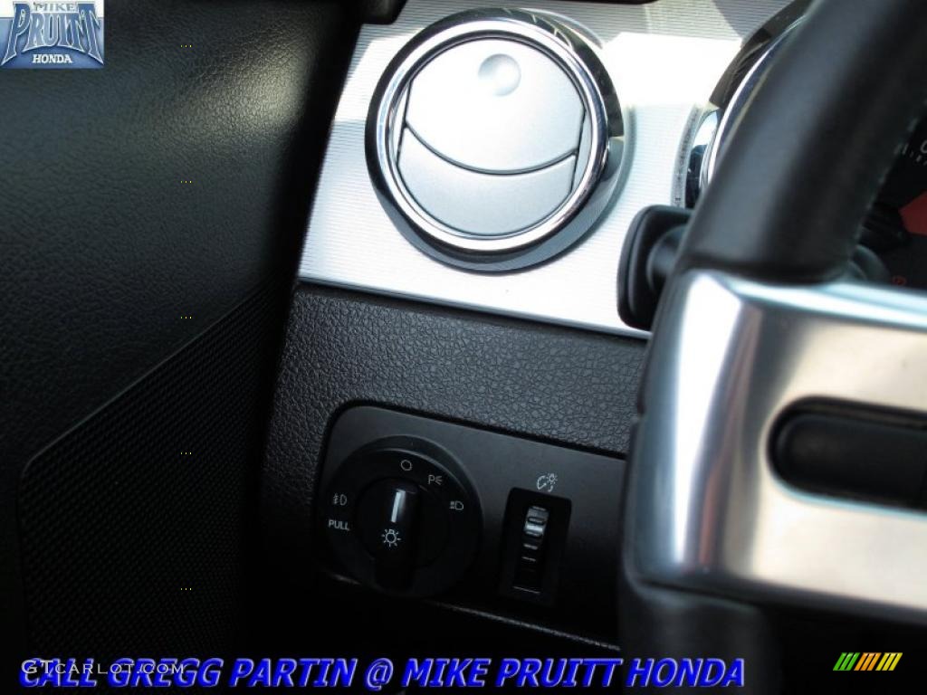 2008 Mustang GT Premium Convertible - Black / Dark Charcoal photo #25