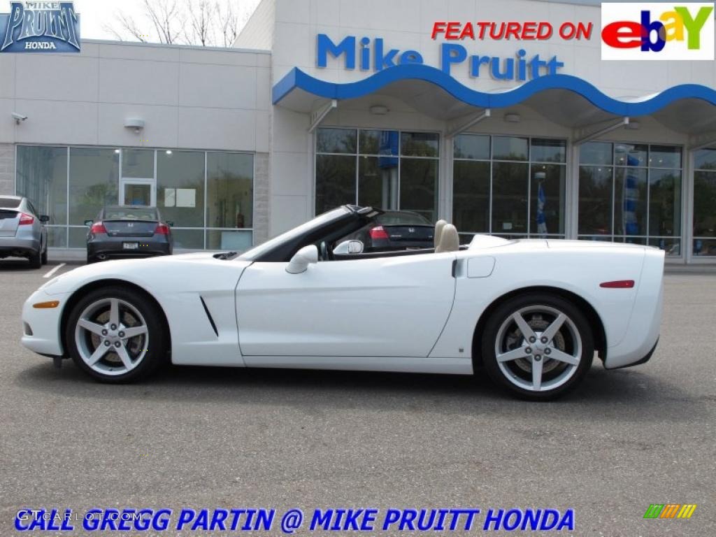 2007 Corvette Convertible - Arctic White / Cashmere photo #1