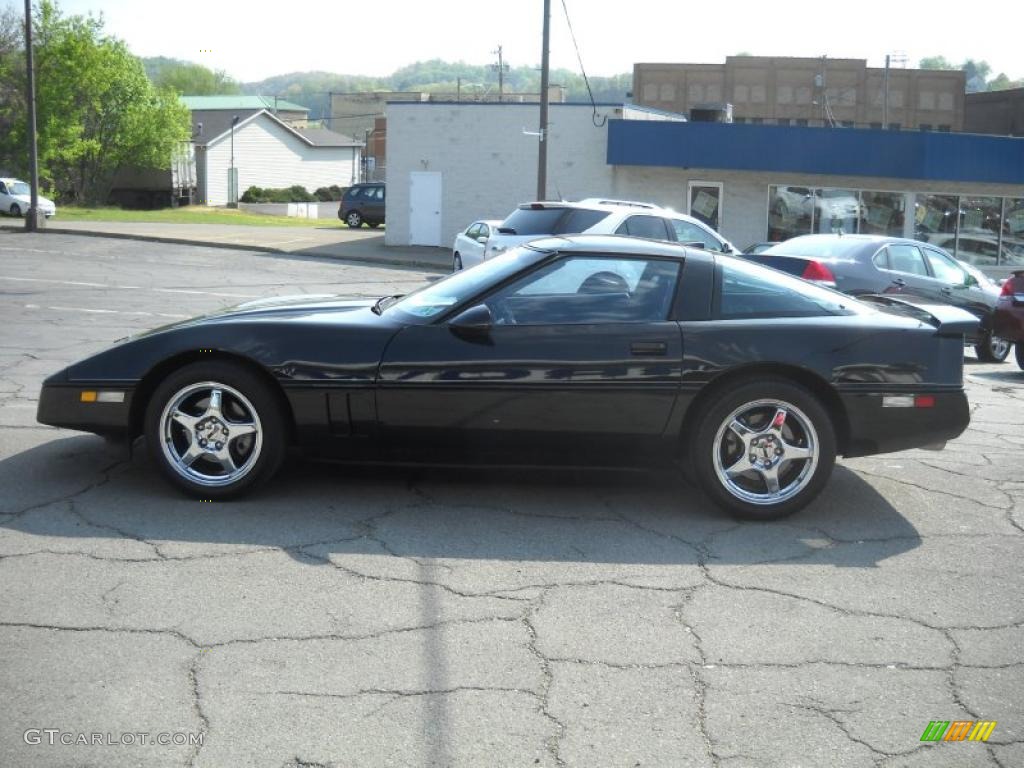 1990 Corvette Coupe - Black / Black photo #5