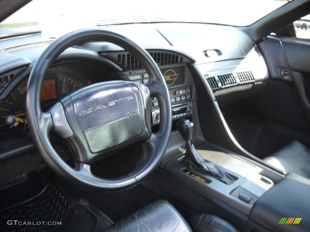 1990 Corvette Coupe - Black / Black photo #7