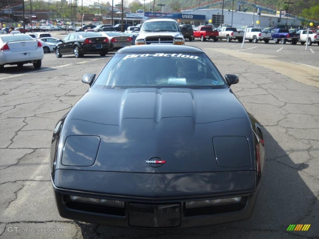 1990 Corvette Coupe - Black / Black photo #17