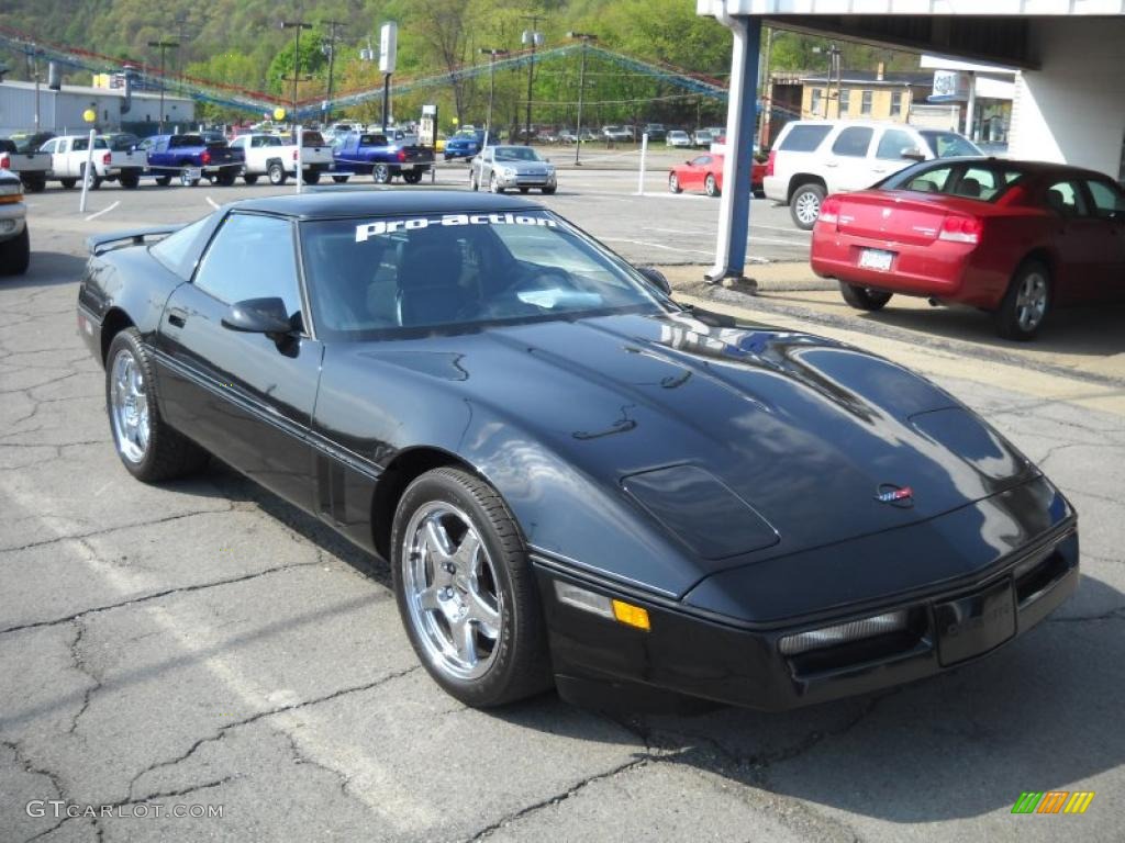 1990 Corvette Coupe - Black / Black photo #18