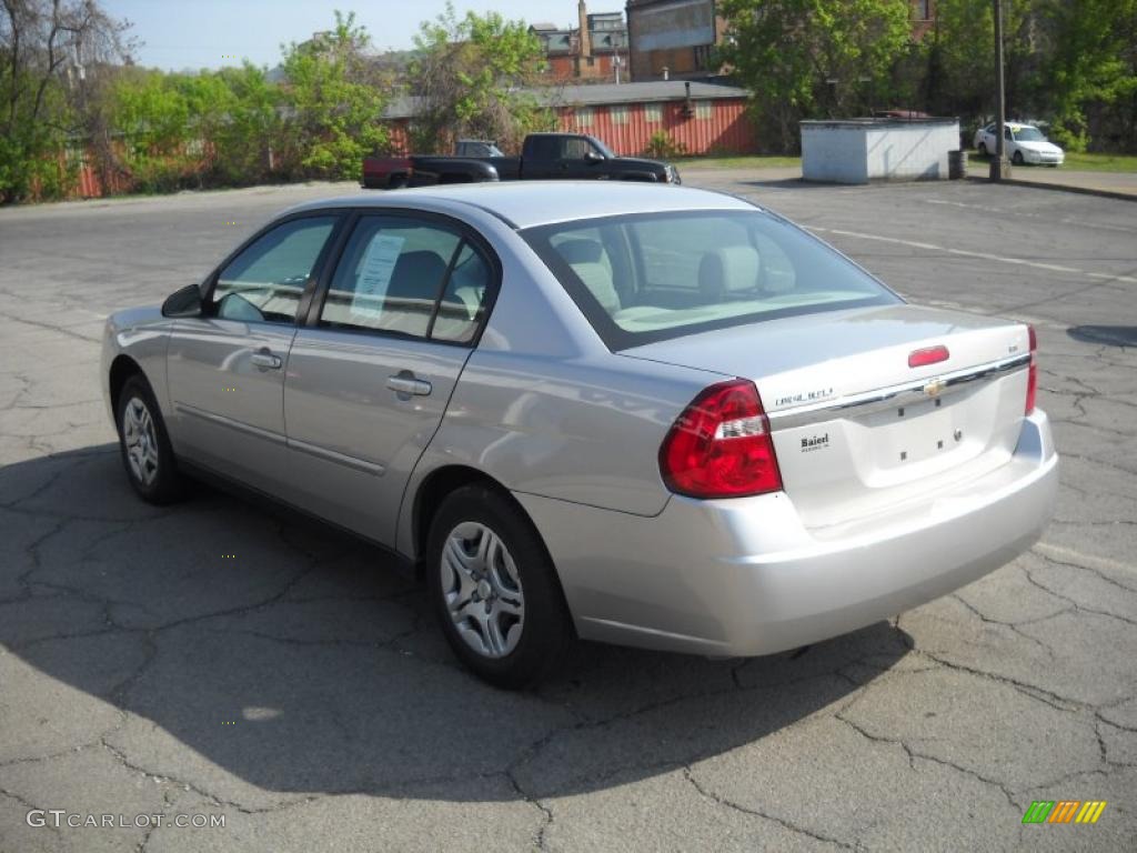 2006 Malibu LS Sedan - Silverstone Metallic / Titanium Gray photo #4