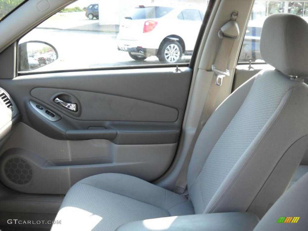 2006 Malibu LS Sedan - Silverstone Metallic / Titanium Gray photo #8