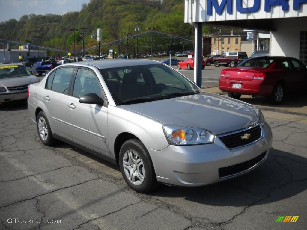 2006 Malibu LS Sedan - Silverstone Metallic / Titanium Gray photo #18