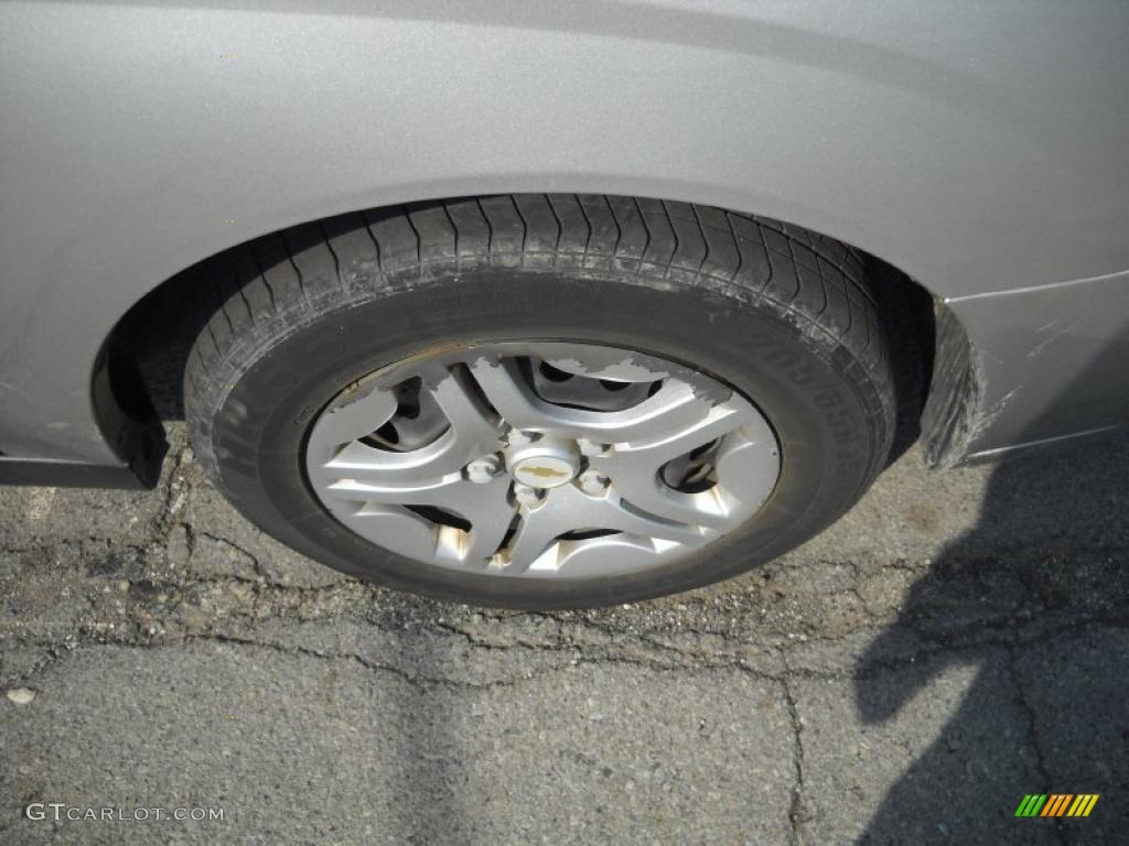 2006 Malibu LS Sedan - Silverstone Metallic / Titanium Gray photo #19