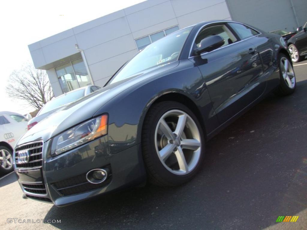 Meteor Gray Pearl Effect Audi A5