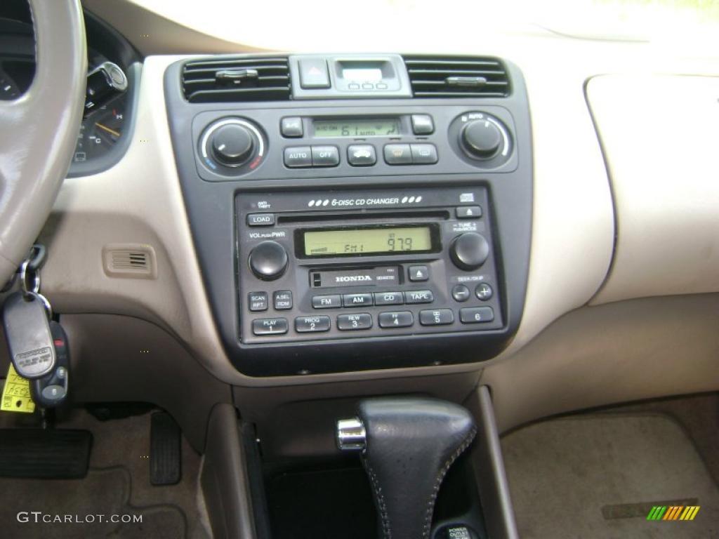 2001 Accord EX V6 Sedan - Dark Emerald Pearl / Ivory photo #10
