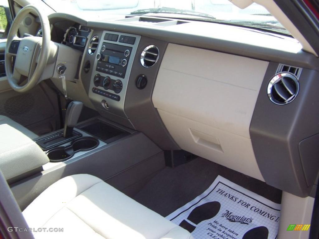 2009 Expedition EL XLT - Sangria Red Metallic / Stone photo #20