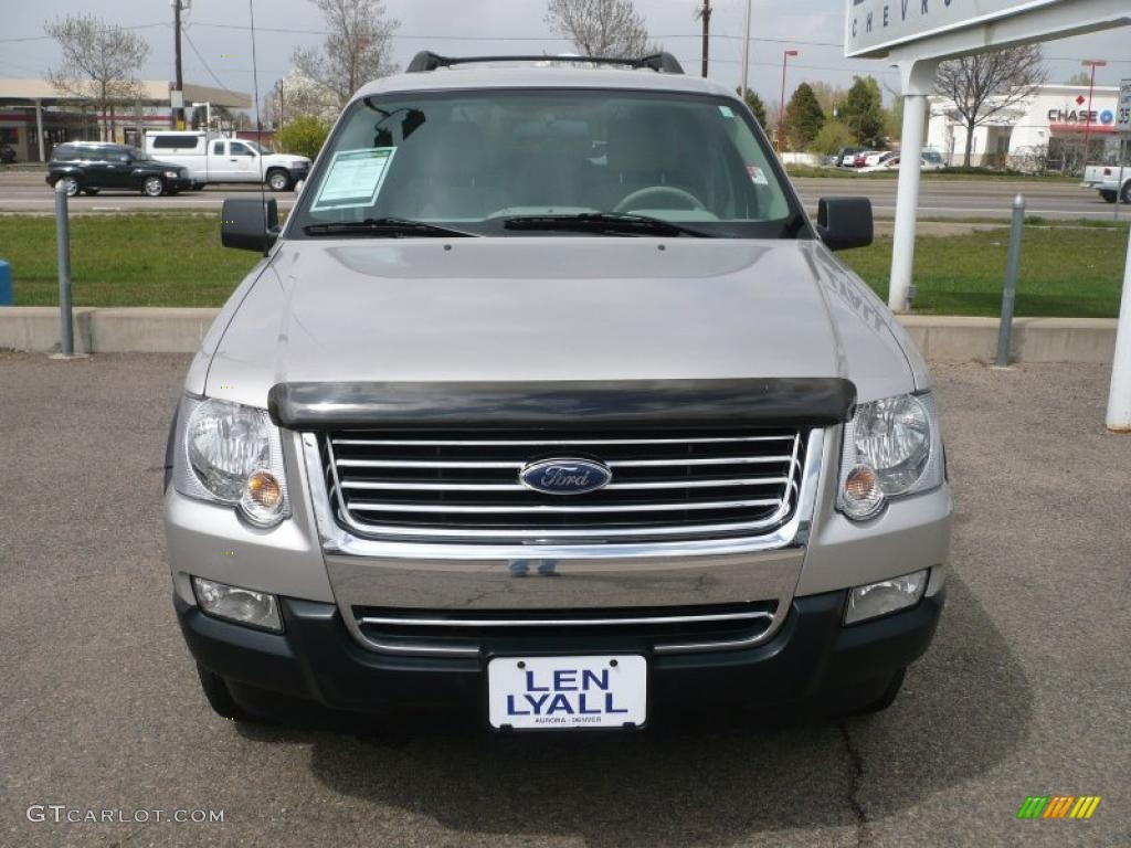 2007 Explorer XLT 4x4 - Silver Birch Metallic / Stone photo #3