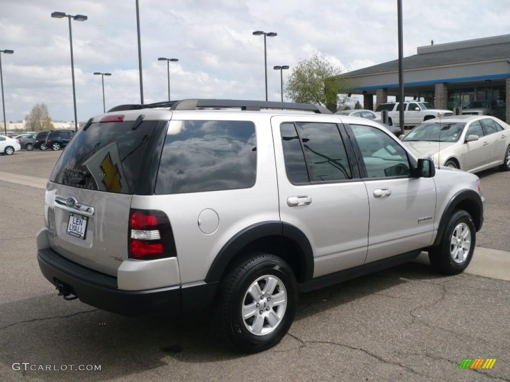 2007 Explorer XLT 4x4 - Silver Birch Metallic / Stone photo #6