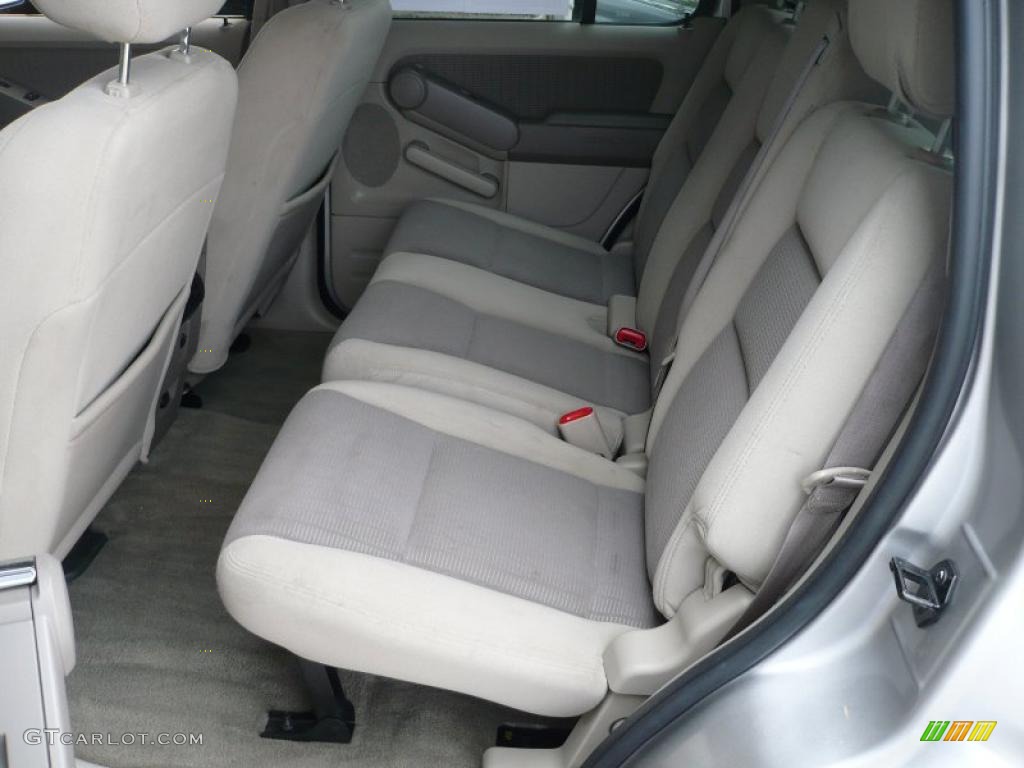2007 Explorer XLT 4x4 - Silver Birch Metallic / Stone photo #10