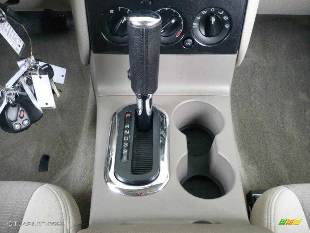 2007 Explorer XLT 4x4 - Silver Birch Metallic / Stone photo #18