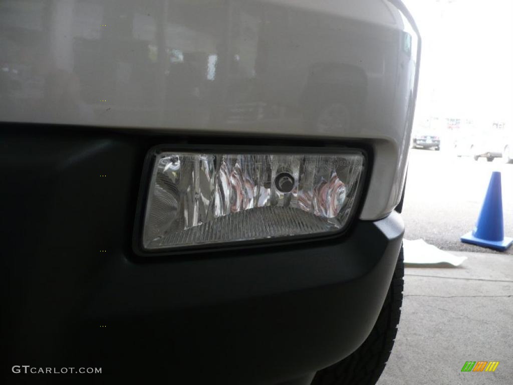 2007 Explorer XLT 4x4 - Silver Birch Metallic / Stone photo #20