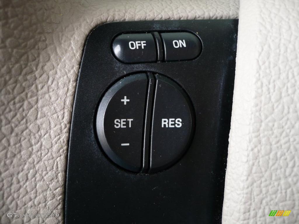 2007 Explorer XLT 4x4 - Silver Birch Metallic / Stone photo #22