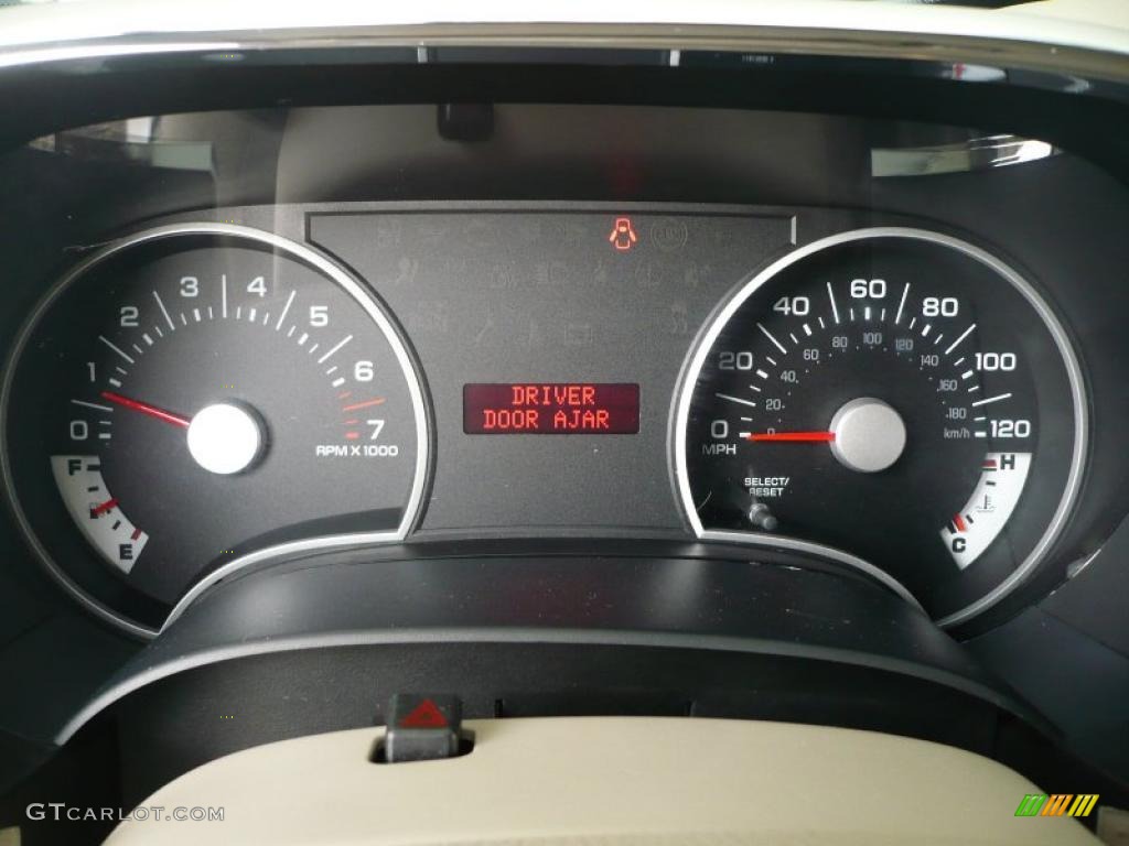 2007 Explorer XLT 4x4 - Silver Birch Metallic / Stone photo #26