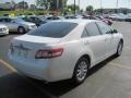 Super White - Camry XLE Photo No. 8