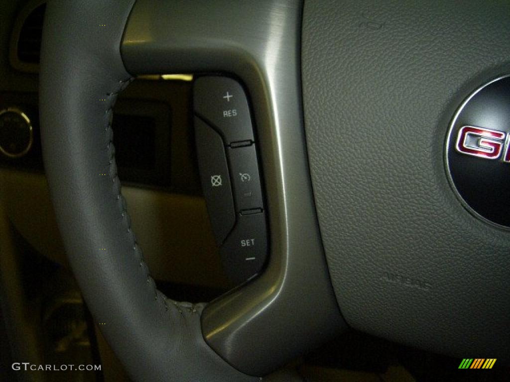 2010 Yukon XL SLT - White Diamond Tricoat / Light Titanium photo #35