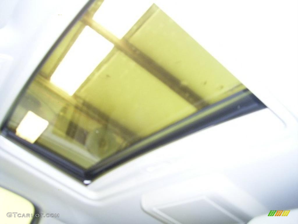 2010 Yukon XL SLT - White Diamond Tricoat / Light Titanium photo #38