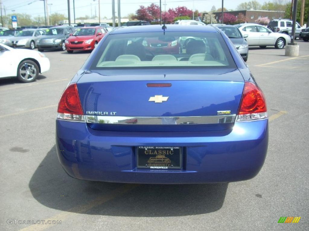 2007 Impala LT - Laser Blue Metallic / Gray photo #4