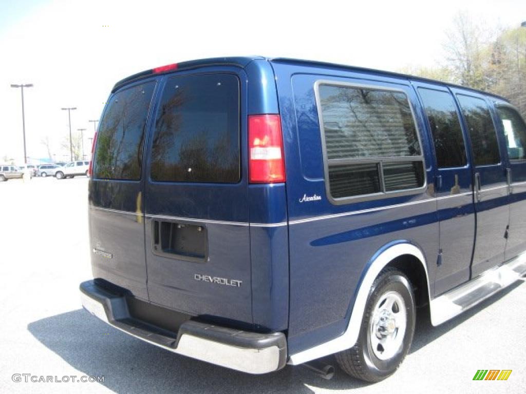 2003 Express 1500 Passenger Conversion Van - Indigo Blue Metallic / Medium Dark Pewter photo #5