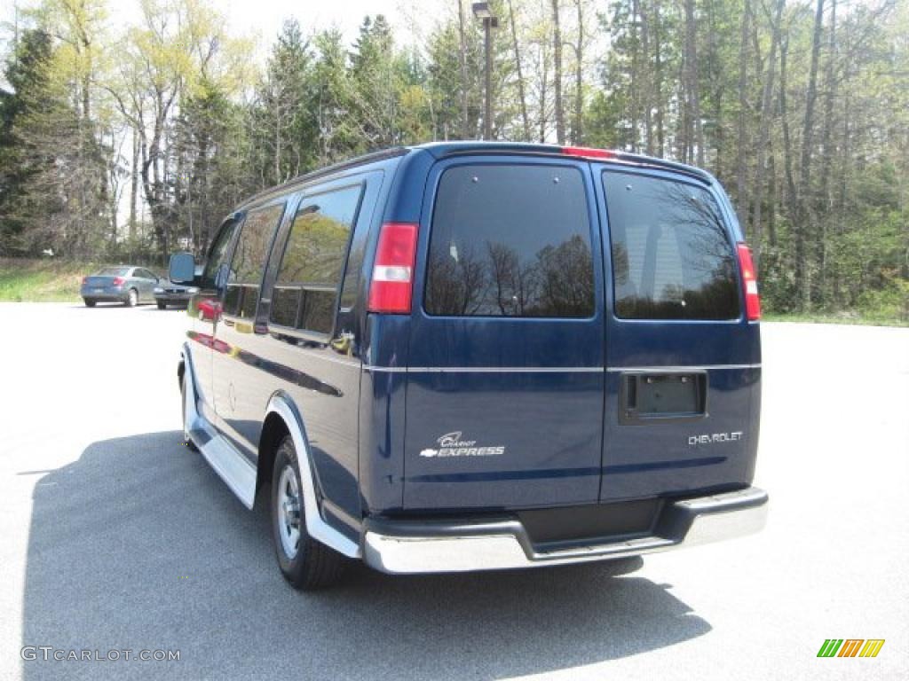 2003 Express 1500 Passenger Conversion Van - Indigo Blue Metallic / Medium Dark Pewter photo #6