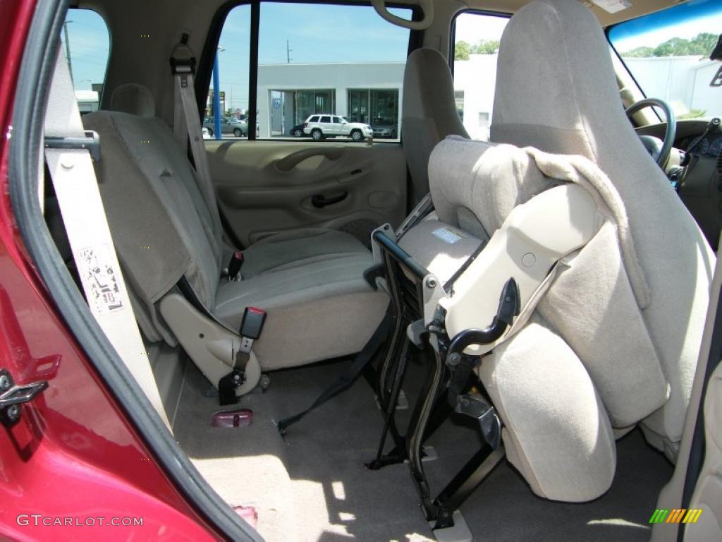 2000 Expedition XLT 4x4 - Dark Toreador Red Metallic / Medium Parchment photo #32