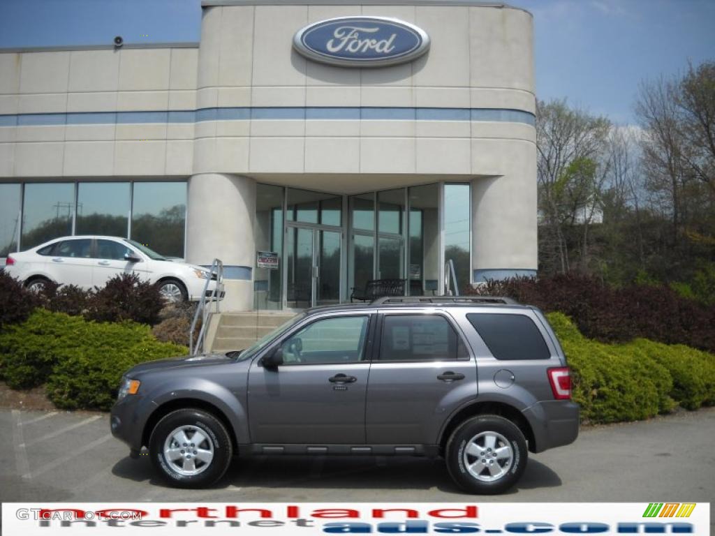 2010 Escape XLT 4WD - Sterling Grey Metallic / Stone photo #1