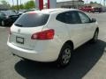 2009 Phantom White Nissan Rogue S AWD  photo #8