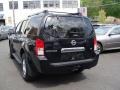 2006 Super Black Nissan Pathfinder SE 4x4  photo #7