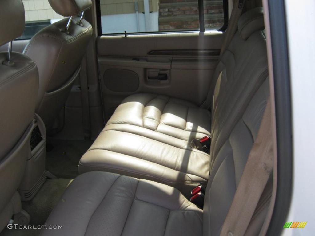 2000 Explorer Limited 4x4 - Oxford White / Medium Prairie Tan photo #6