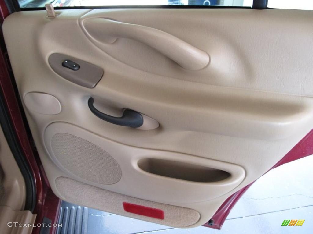 1998 Expedition Eddie Bauer - Dark Toreador Red Metallic / Medium Prairie Tan photo #23