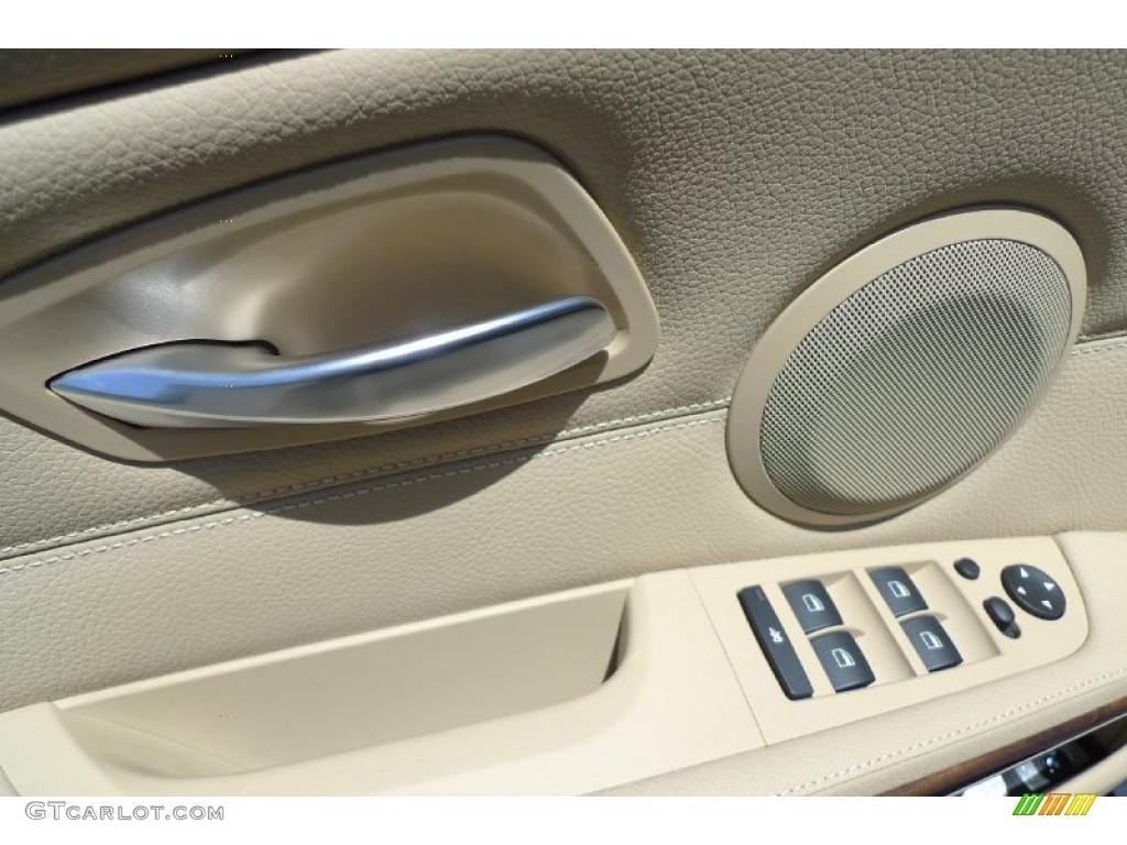 2008 3 Series 335xi Sedan - Alpine White / Beige photo #25