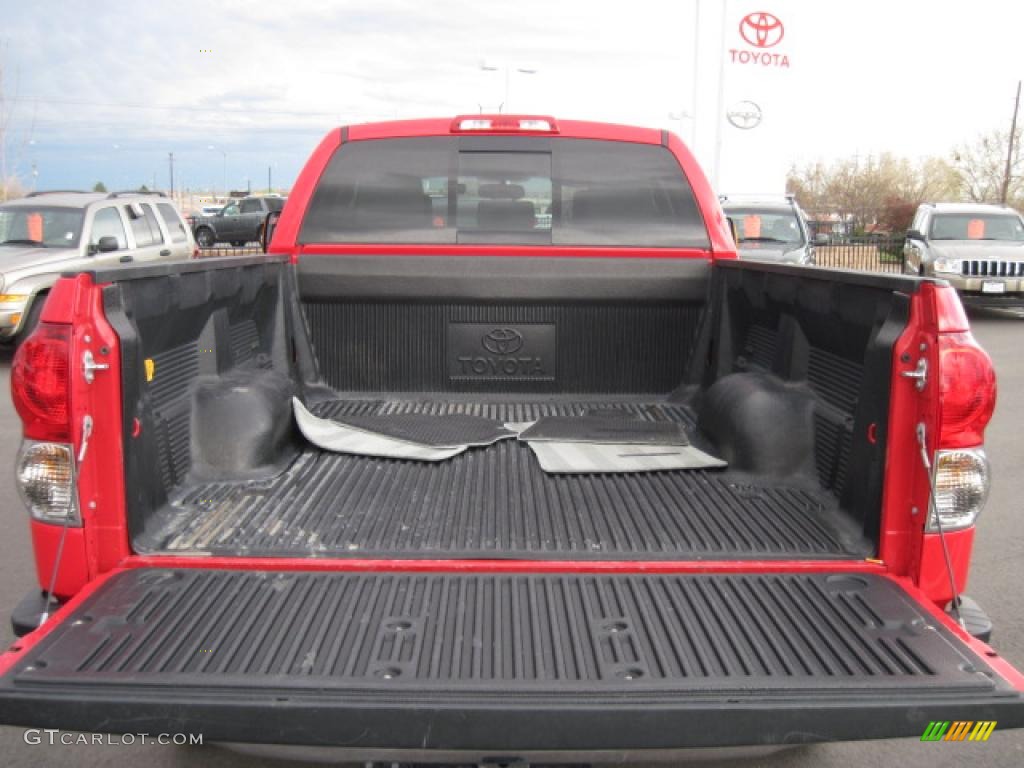 2007 Tundra SR5 TRD Double Cab 4x4 - Radiant Red / Graphite Gray photo #25