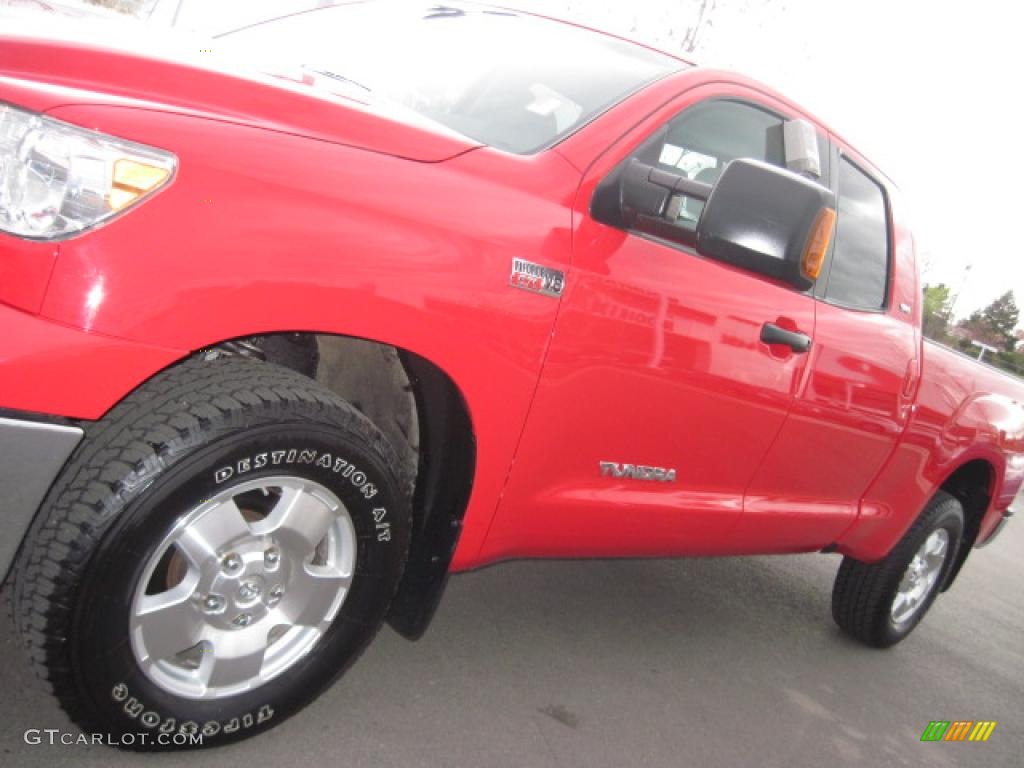 2007 Tundra SR5 TRD Double Cab 4x4 - Radiant Red / Graphite Gray photo #28