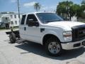 Oxford White - F250 Super Duty XL SuperCab Chassis Photo No. 3