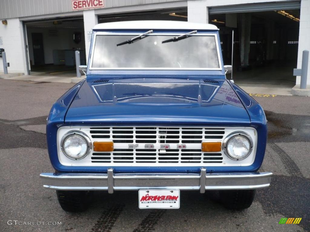 1973 Bronco 4x4 - Medium Blue / Blue photo #2