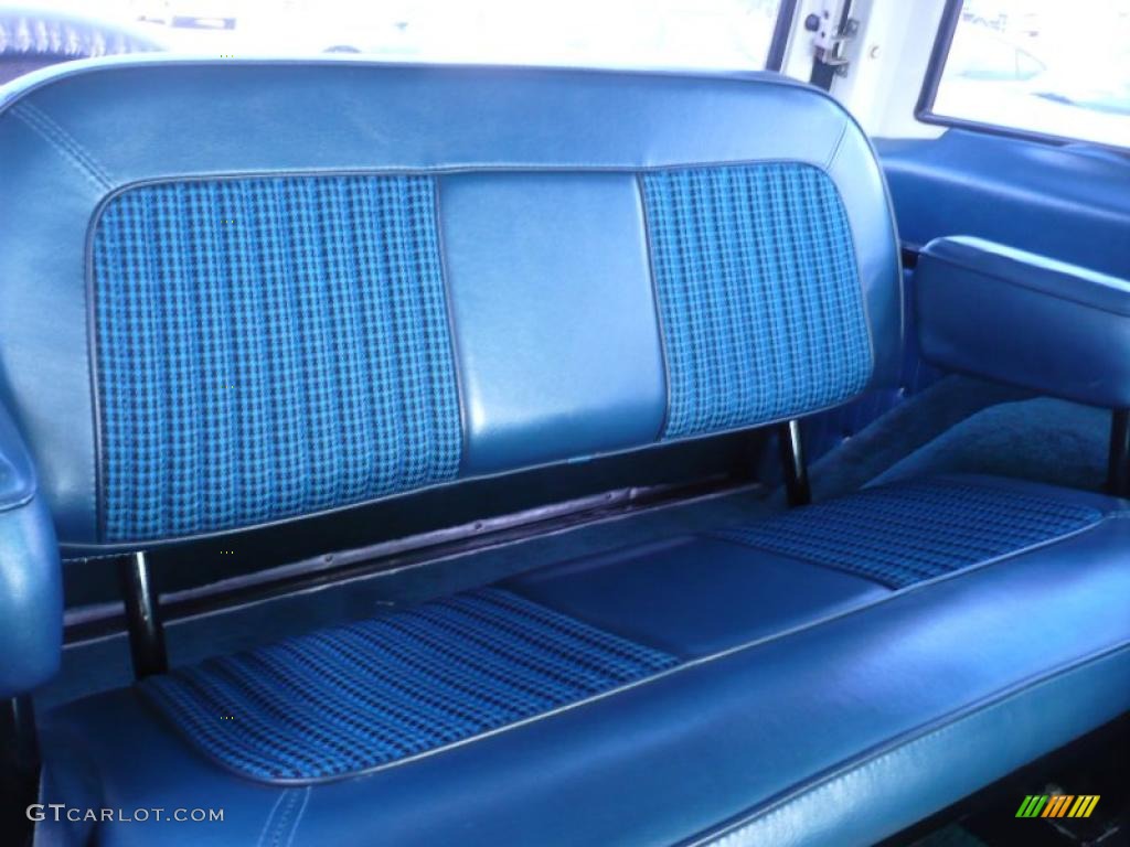 1973 Bronco 4x4 - Medium Blue / Blue photo #11