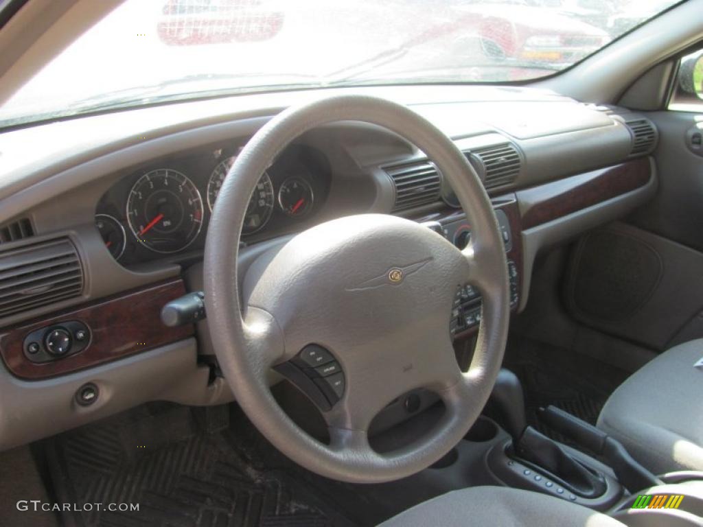 2002 Sebring LX Sedan - Inferno Red Pearl / Dark Slate Gray photo #8