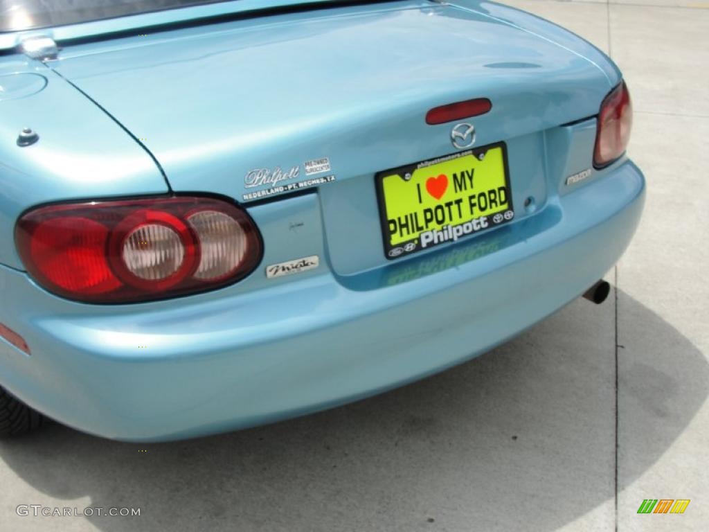 2002 MX-5 Miata LS Roadster - Crystal Blue Metallic / Tan photo #23